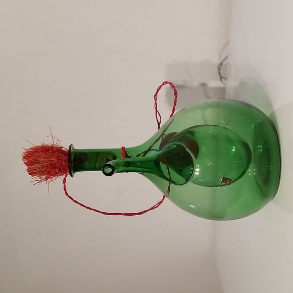 Vintage Italian Blown Glass Decanter with Ice Chamber - Picture 5 of 17